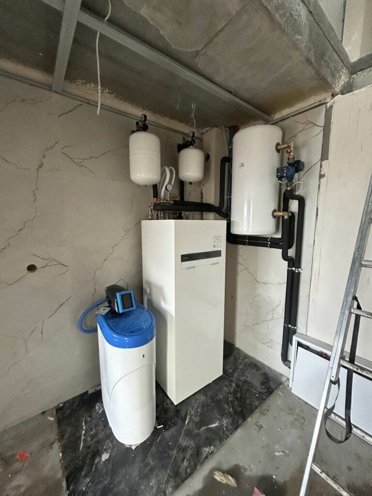 Kompleksowa maszynownia na lata: Pompy ciepła Panasonic All-in-One (Gorzów Wlkp. i okolice)